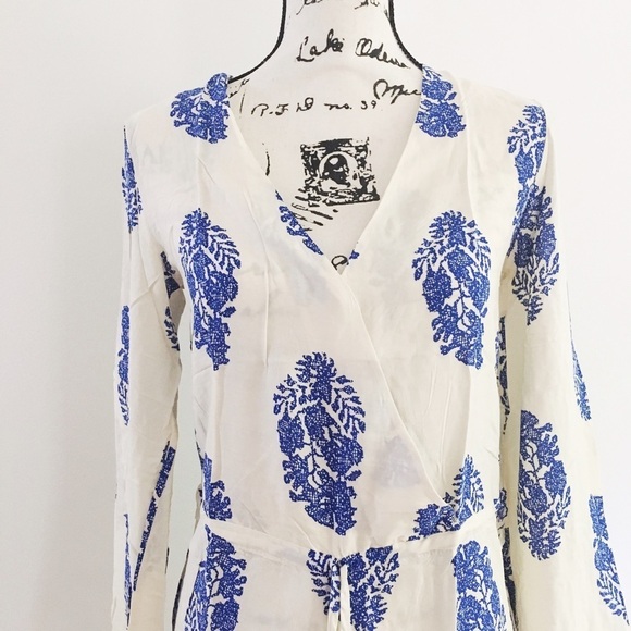 🌸Host Pick🌸 Last 3! Vintage Beach Print Romper - Picture 5 of 8